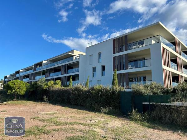Appartement à louer 1 pièce 41.99m² Fréjus (83600)