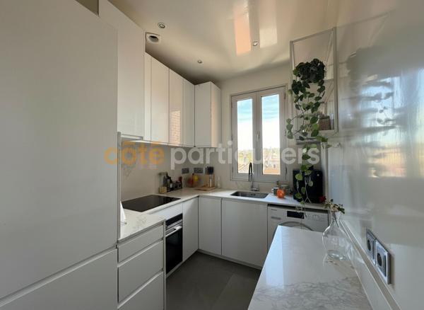 Vente
                Appartement56,81 m² - 3 Pièces -
                    VILLENEUVE SAINT GEORGES (94190)