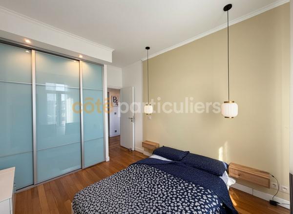 Vente
                Appartement56,81 m² - 3 Pièces -
                    VILLENEUVE SAINT GEORGES (94190)
