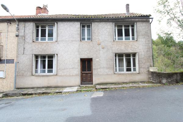 Saint-Sernin-sur-Rance (12380) MAISON DE VILLAGE 79m² – TERRASSE ET CAVE - SAINT-SERNIN-SUR-RANCE