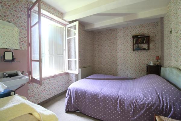 Saint-Sernin-sur-Rance (12380) MAISON DE VILLAGE 79m² – TERRASSE ET CAVE - SAINT-SERNIN-SUR-RANCE