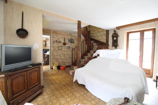 Saint-Sernin-sur-Rance (12380) MAISON DE VILLAGE 79m² – TERRASSE ET CAVE - SAINT-SERNIN-SUR-RANCE