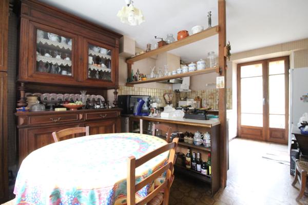 Saint-Sernin-sur-Rance (12380) MAISON DE VILLAGE 79m² – TERRASSE ET CAVE - SAINT-SERNIN-SUR-RANCE