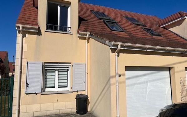 Maison à vendre    4 pièces •  Neuilly-en-Thelle