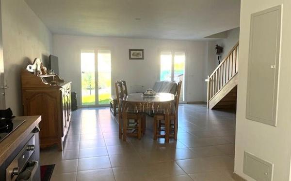 Maison à vendre    4 pièces •  Neuilly-en-Thelle