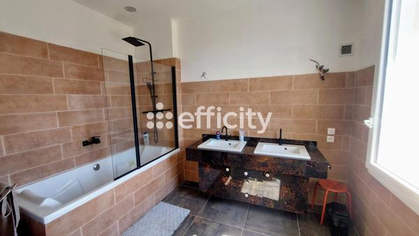 Maison 9 pièces - 256 m² Bien prestige