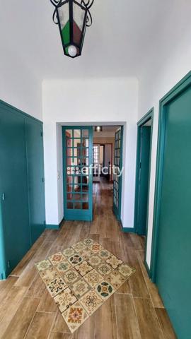 Maison 9 pièces - 256 m² Bien prestige