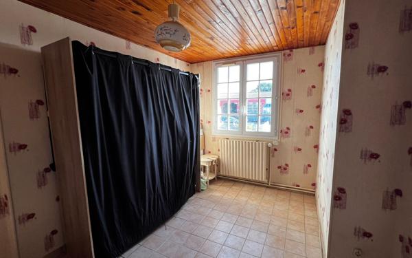 Maison à vendre    5 pièces •  Champrond-en-Perchet