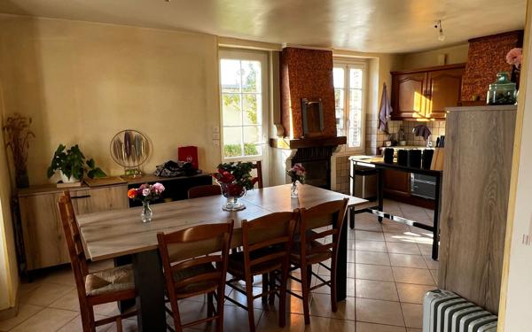 Maison à vendre    5 pièces •  Champrond-en-Perchet