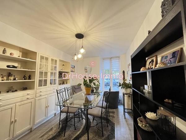 Immeuble à vendre 10 pièces de 213 m²