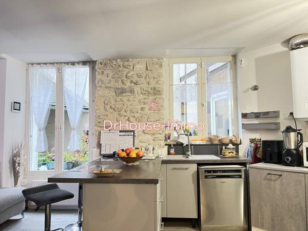 Immeuble à vendre 10 pièces de 213 m²