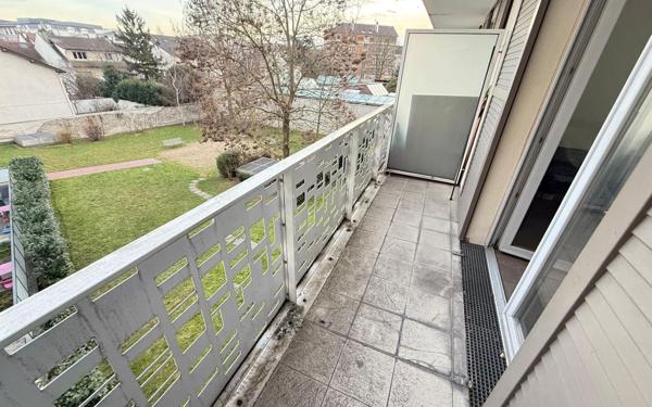 Appartement à louer    1 pièce • 24,81 m2 Le Bourget