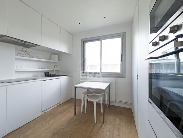 Appartement 3 pièces avec balcon et box