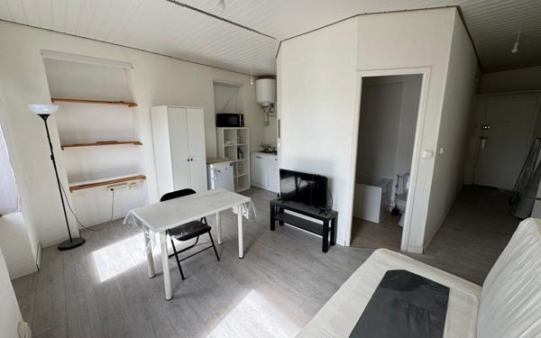 Appartement à vendre    2 pièces • 23,94 m2 Brest