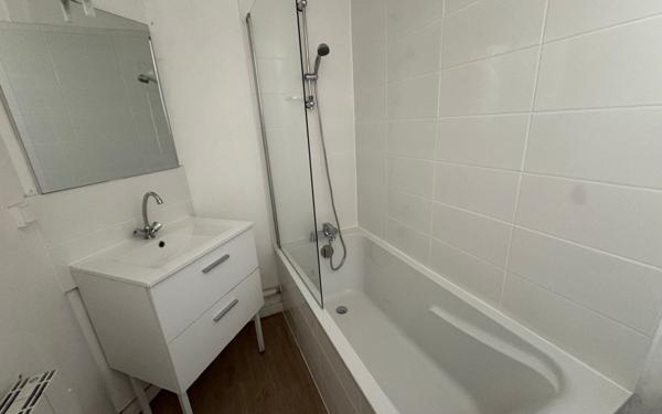 Appartement à vendre    2 pièces • 23,94 m2 Brest
