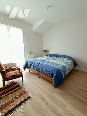 MAISON EN PIERRE ENTIEREMENT RENOVEE EN 2023 PAR MAITRE D'OEUVRE