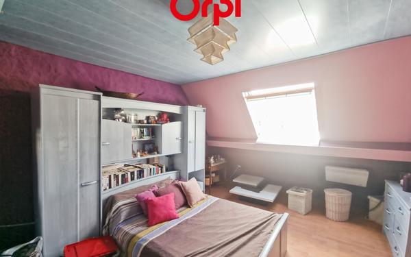 Maison à vendre    6 pièces • 179 m2 Igé