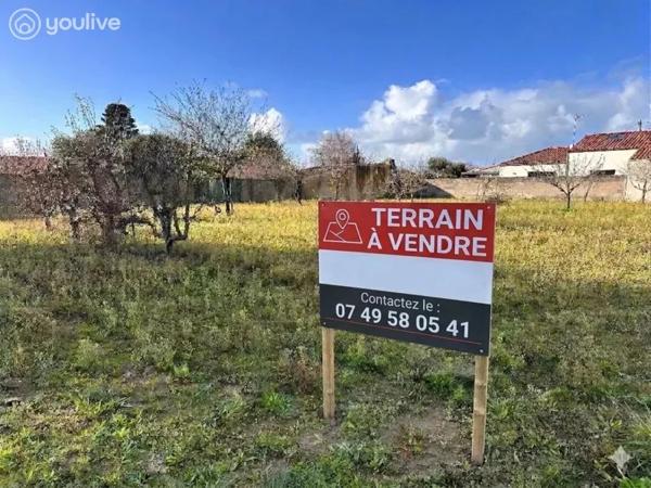 Construisez au calme à deux pas du bourg – Terrain 735 m²