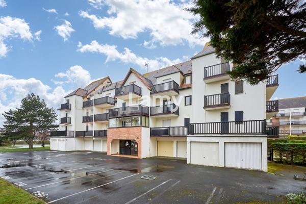 Appartement 2 pièces, balcon, parking