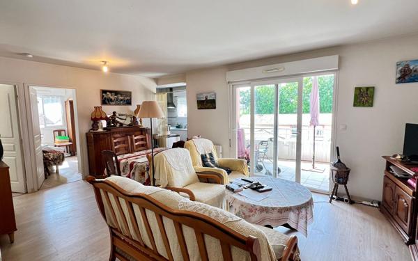 Appartement à vendre    3 pièces • 65 m2 Dax