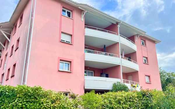 Appartement à vendre    3 pièces • 65 m2 Dax