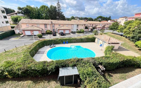 Appartement à vendre    3 pièces • 65 m2 Dax