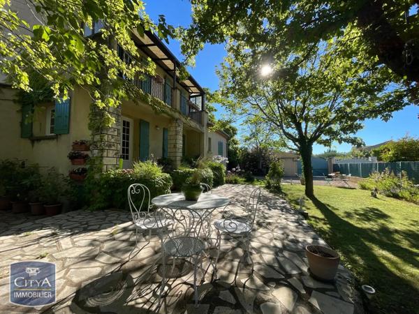 Maison à louer 5 pièces 138.06m² Orange (84100)