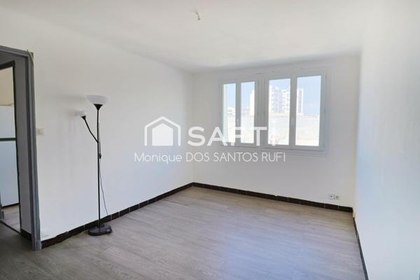 T4 avec Vue sur Notre-Dame de la Garde – Quartier des Grandes Carmes