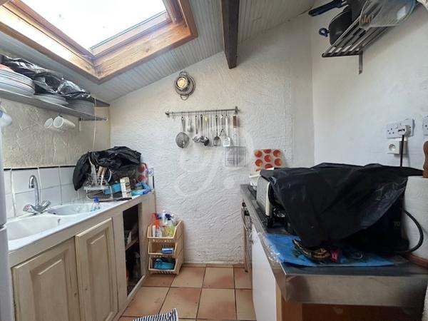Deux maisons campagne Coëx 180 m2 et 3600m2 de terrain Toutes les caractéristiques