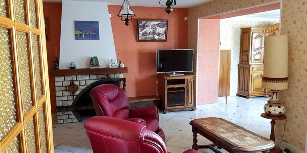 Maison à vendre 8 pièces ASSAIS LES JUMEAUX (79)