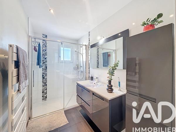 Maison à vendre 4 pièces 77 m² Mantes-la-Ville