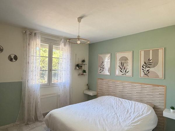 Maison Chinon 6 pièce(s) 174 m2 Piscine Terrain 1900m2