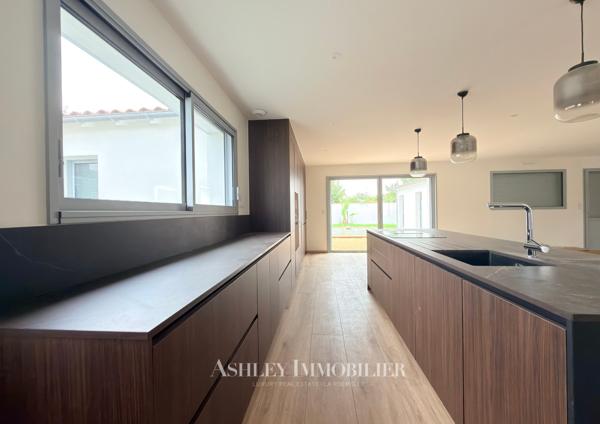 A VENDRE MAISON 6 PIÈCES ILE DE RÉ SAINT MARTIN DE RE