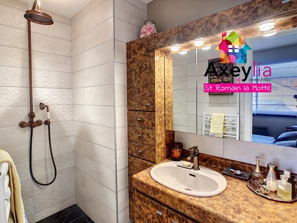 Roanne (42300) ROANNE- HYPER CENTRE- APPARTEMENT T7 AVEC TERRASSE