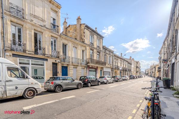 Bordeaux Saint Genès / Victoire - T2 en duplex avec terrasse au 1er et dernier étage
