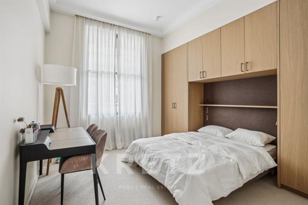 Paris XVI – Appartement de réception au cœur du quartier de l'OCDE
