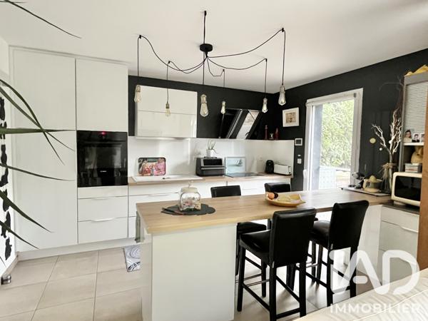Maison à vendre 5 pièces 97,49 m² Montévrain