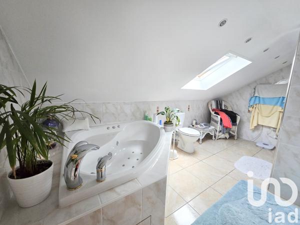 Maison à vendre 5 pièces 160 m² Carrières-sous-Poissy