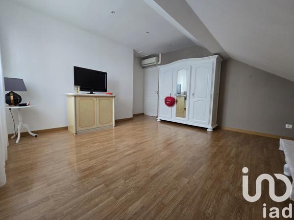 Maison à vendre 5 pièces 160 m² Carrières-sous-Poissy