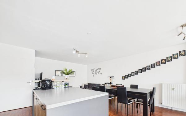 Appartement à vendre    3 pièces • 72,43 m2 Reims