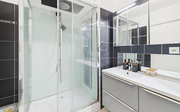 Appartement à vendre    3 pièces • 72,43 m2 Reims