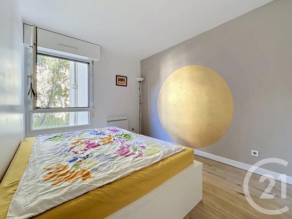 Appartement F5 à vendre  5 pièces - 111,01 m 2   LE CHESNAY  - 78
