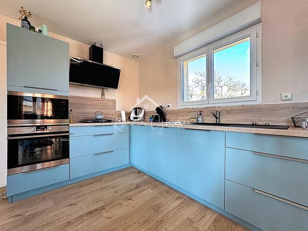 Saint-Rome-de-Cernon (12490) VILLA TYPE 7 DE 137 M² SUR SON TERRAIN DE 770 M²