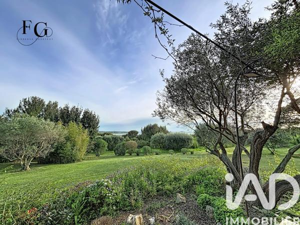 Maison à vendre 10 pièces 308 m² Sanary-sur-Mer