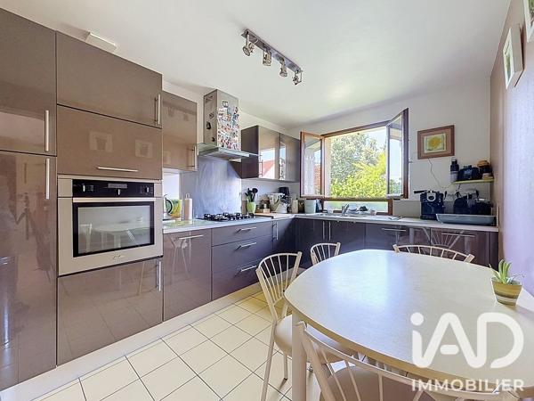 Maison à vendre 5 pièces 113 m² Saint-Germain-lès-Corbeil