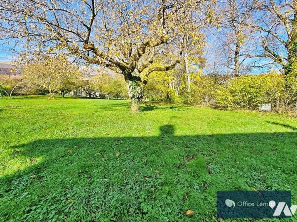 THOIRY : Terrain à bâtir de 509 m²