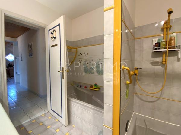 Jard-sur-Mer, Maison T4 de 85 m², 3 chambres dont deux de plain-pied - Terrain clôturé et sans vis-à-vis de 49
