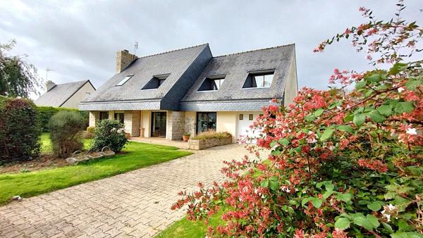 Maison à vendre 5 pièces COMBRIT (29)