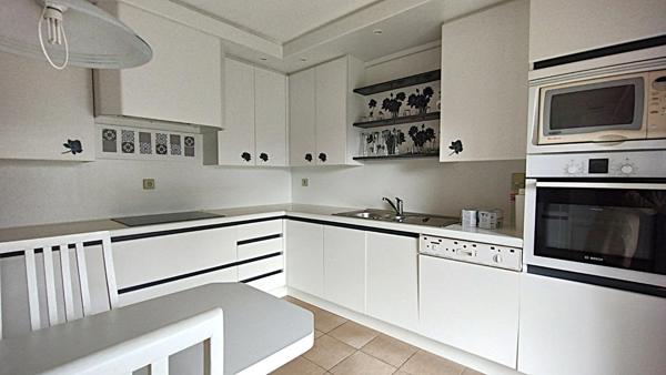 Maison à vendre 5 pièces COMBRIT (29)