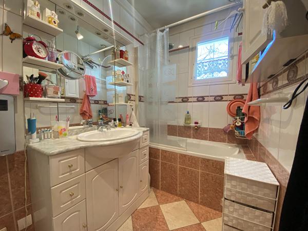 Maison individuelle avec sous-sol total 5 pièces à vendre au Mée-sur-Seine - Réf. 205